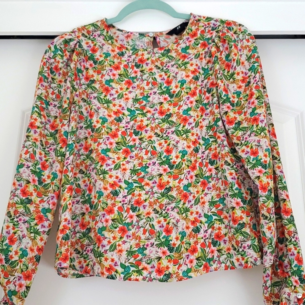 H&M Tropical Print Top